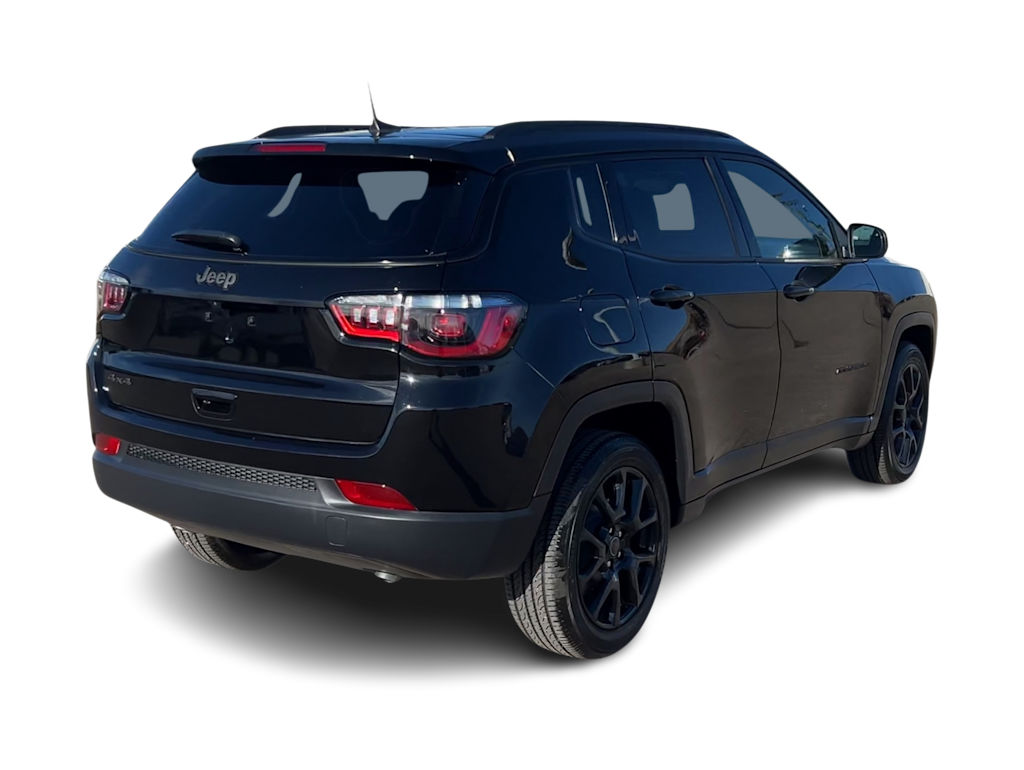 Thumbnail: 2025 Jeep Compass - 22
