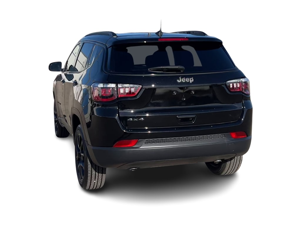 Thumbnail: 2025 Jeep Compass - 21
