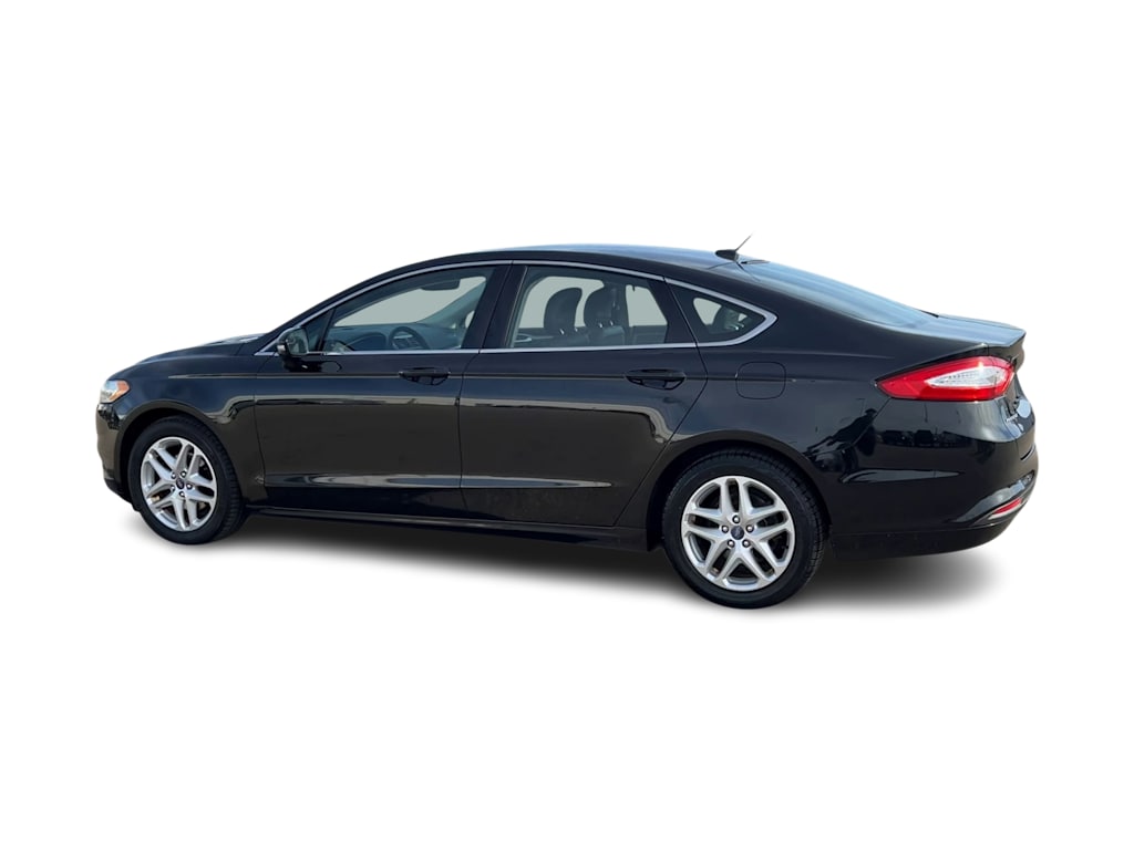 Thumbnail: 2014 Ford Fusion - 20