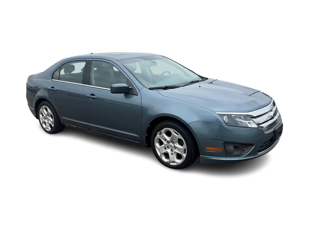 Thumbnail: 2011 Ford Fusion - 17