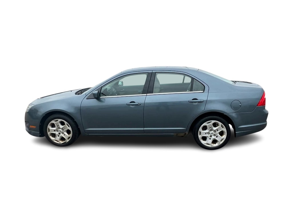 Thumbnail: 2011 Ford Fusion - 3