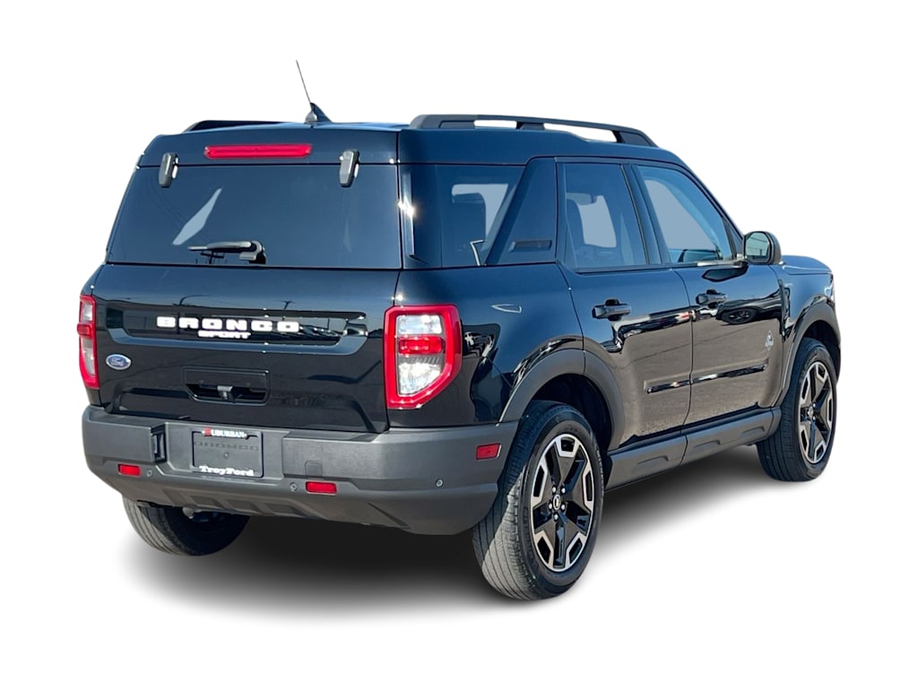 Thumbnail: 2021 Ford Bronco Sport - 20