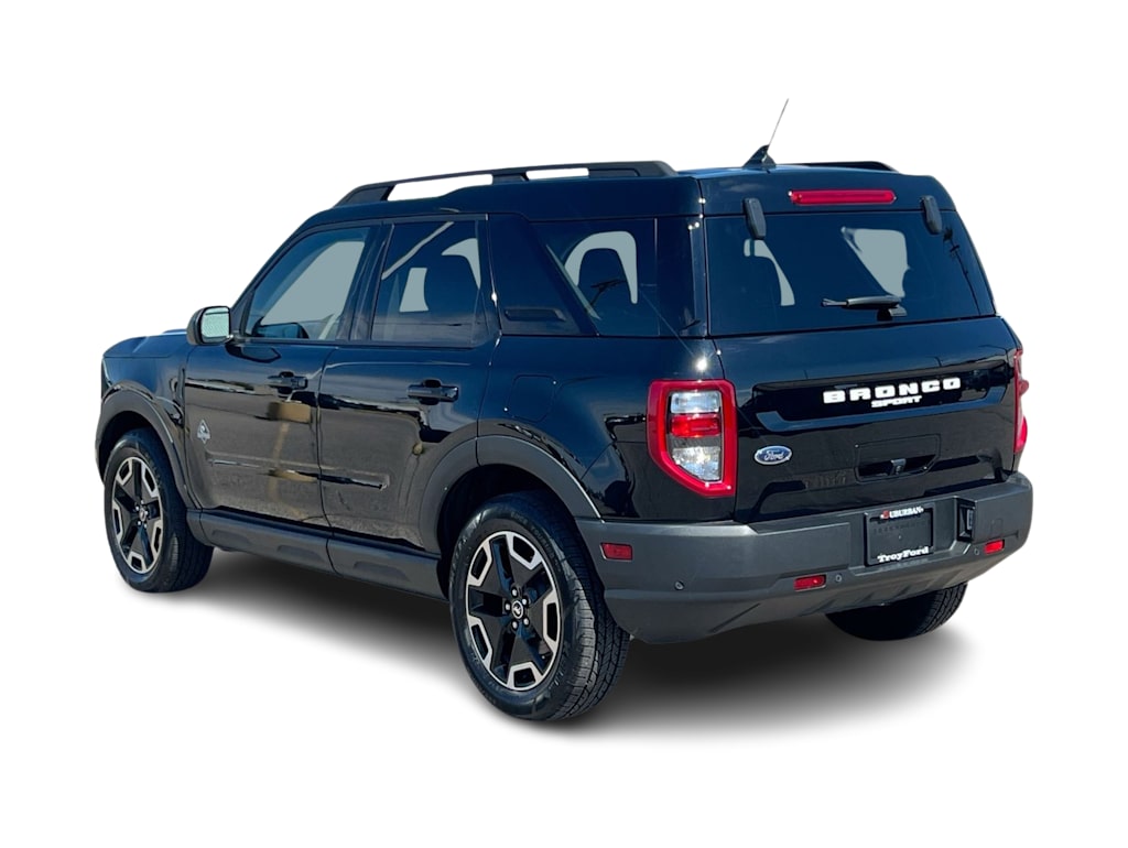 Thumbnail: 2021 Ford Bronco Sport - 4