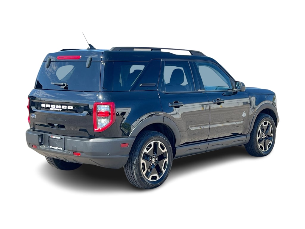 Thumbnail: 2021 Ford Bronco Sport - 21