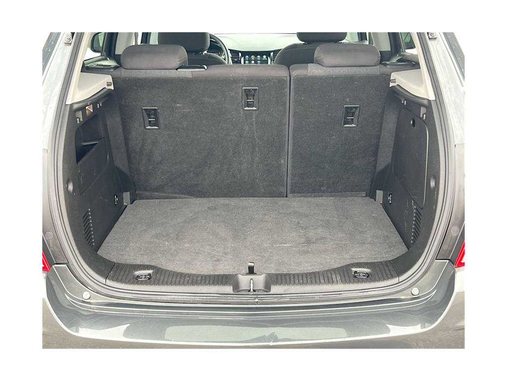 Thumbnail: 2019 Chevrolet Trax - 17