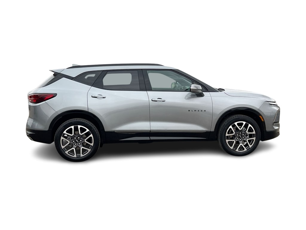 Thumbnail: 2025 Chevrolet Blazer - 21