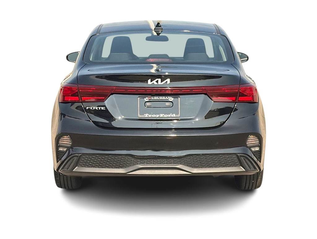 Thumbnail: 2024 Kia Forte - 5