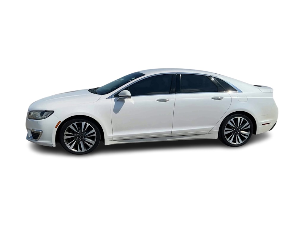 Thumbnail: 2017 Lincoln MKZ - 3