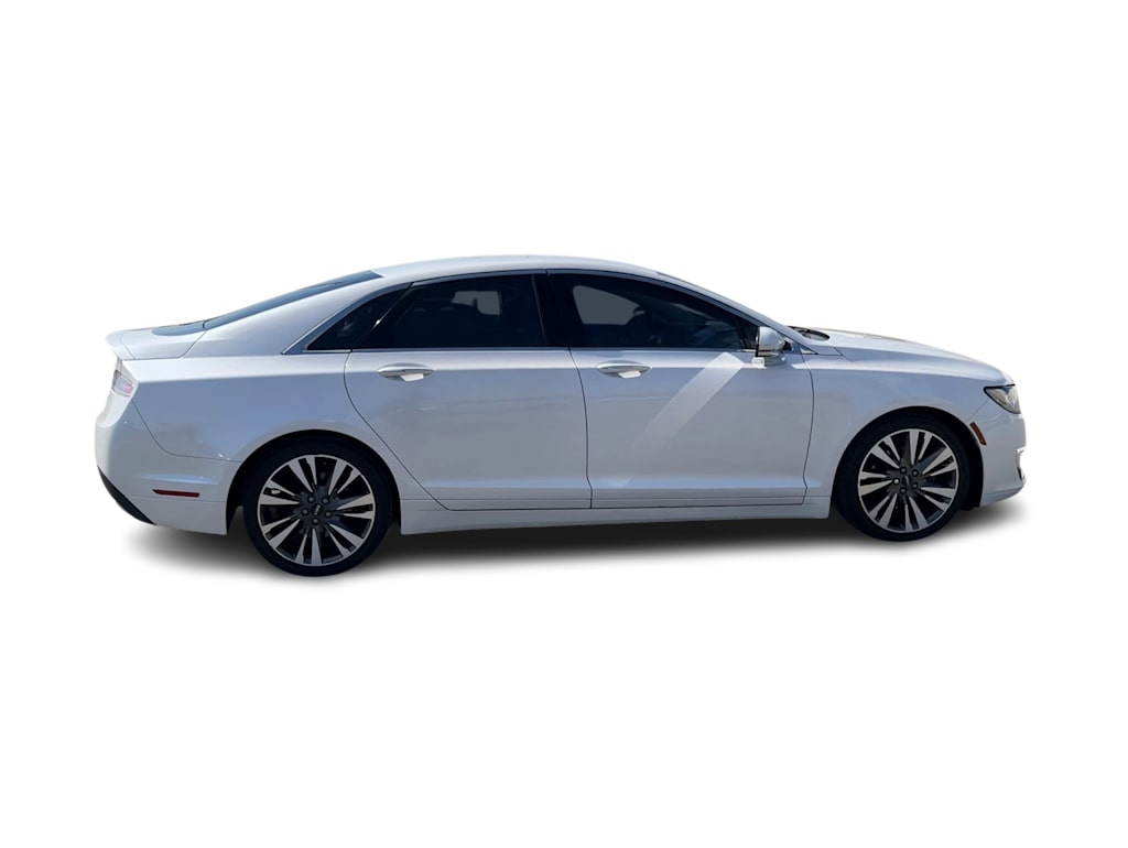 Thumbnail: 2017 Lincoln MKZ - 23