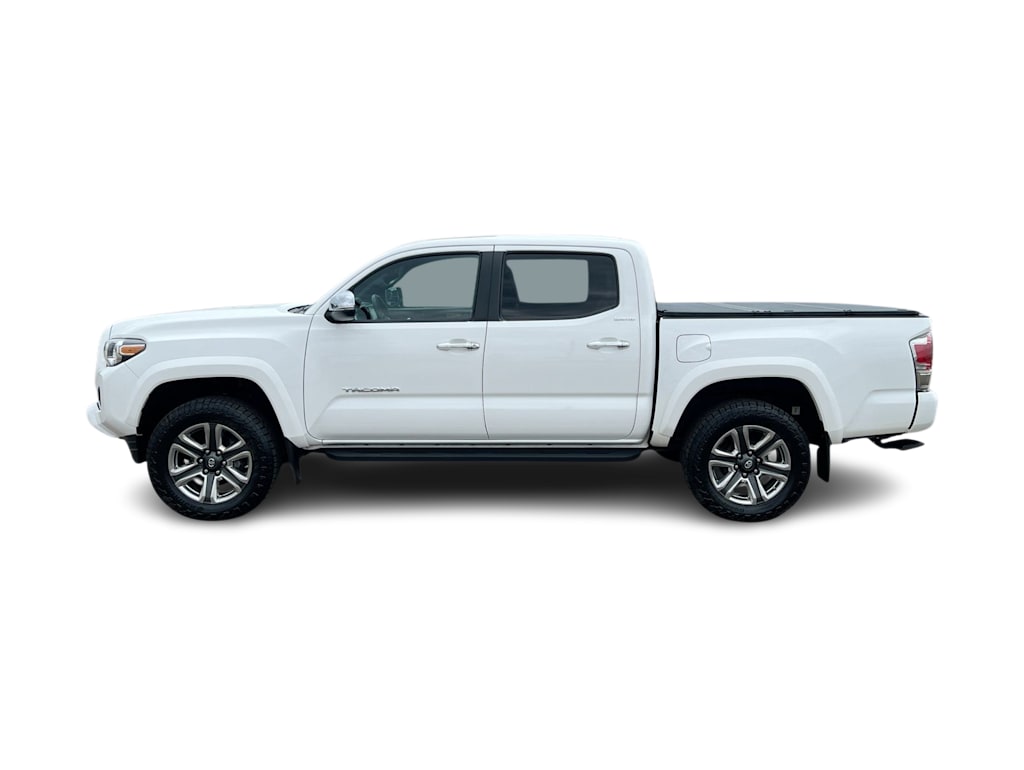 Thumbnail: 2019 Toyota Tacoma - 3