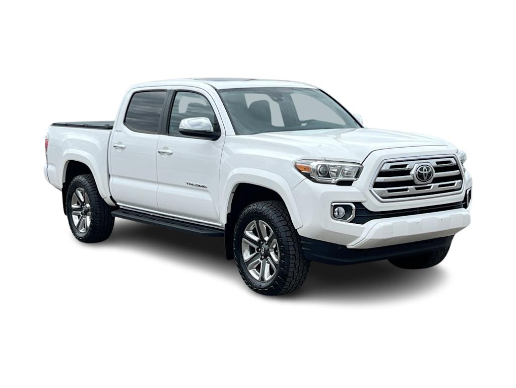 Thumbnail: 2019 Toyota Tacoma - 19