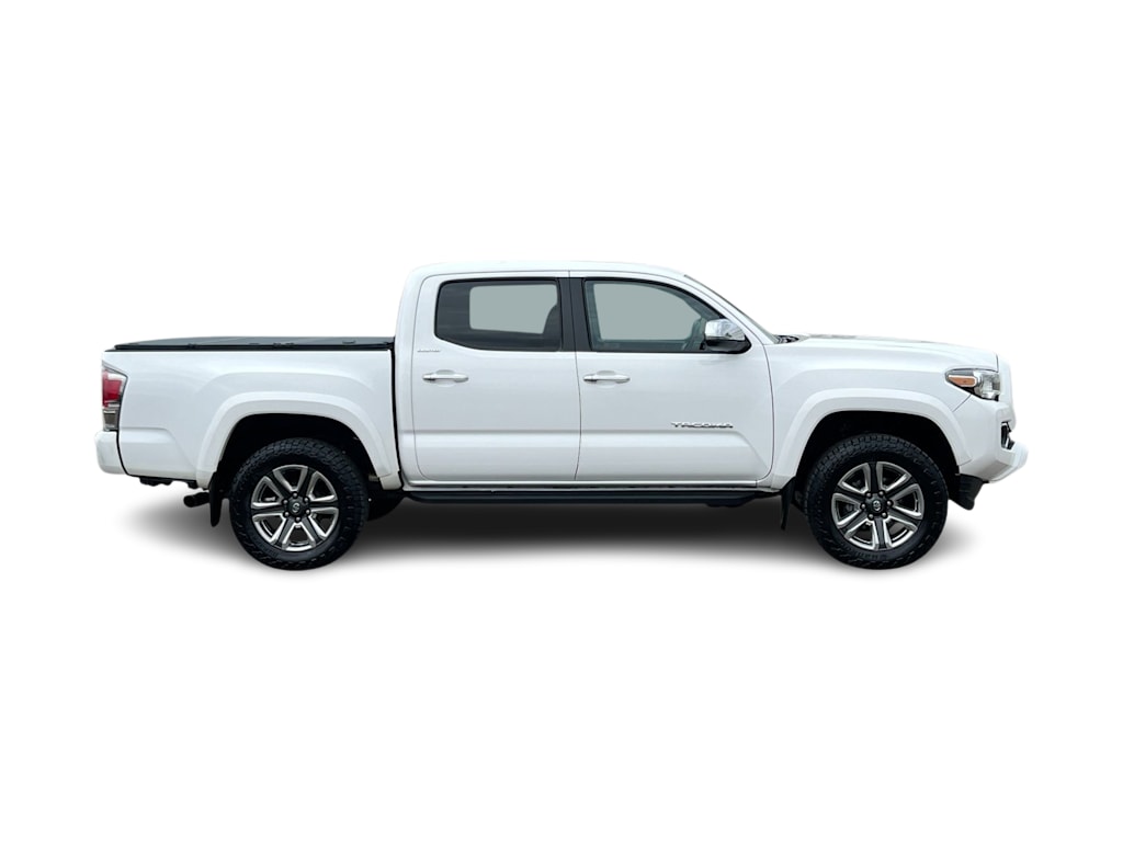 Thumbnail: 2019 Toyota Tacoma - 22