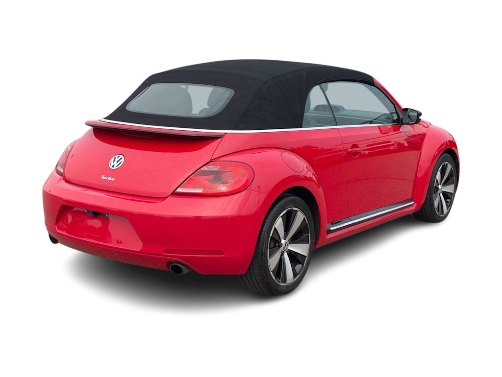 Thumbnail: 2013 Volkswagen Beetle - 21