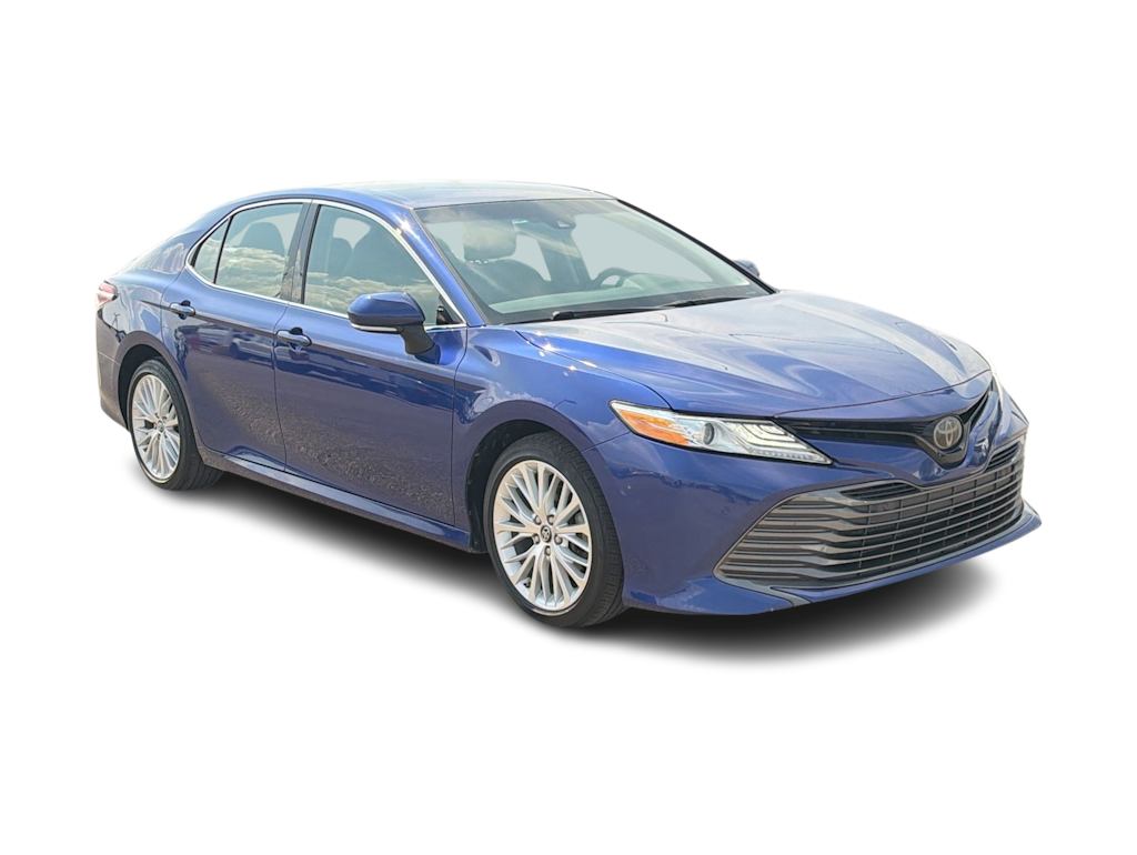 Thumbnail: 2018 Toyota Camry - 18