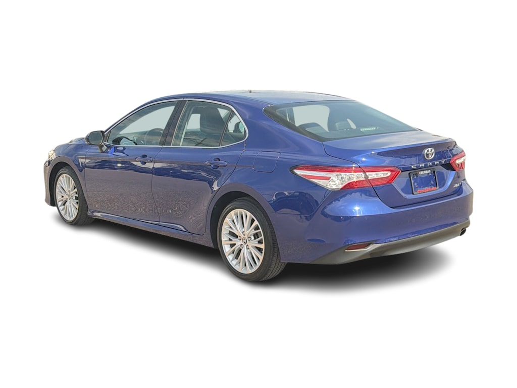 Thumbnail: 2018 Toyota Camry - 4