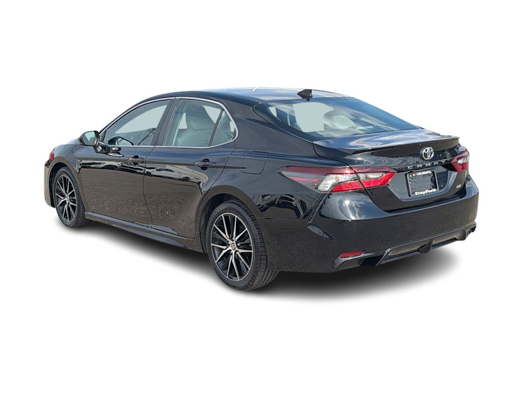 Thumbnail: 2021 Toyota Camry - 4