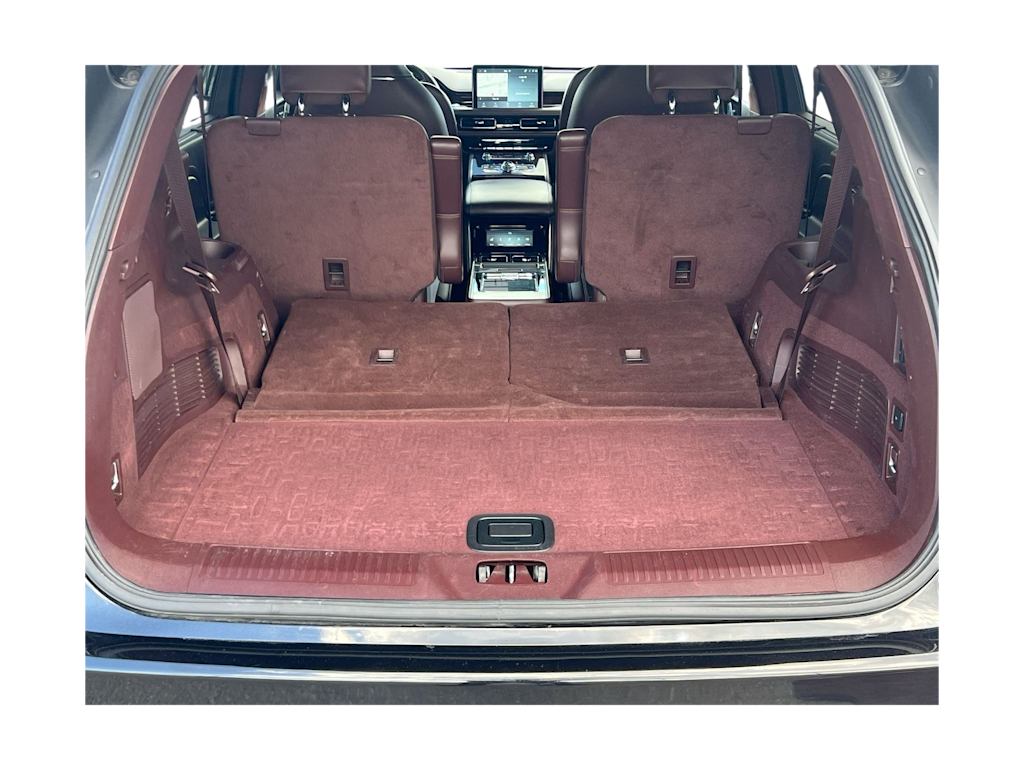 Thumbnail: 2021 Lincoln Aviator - 15