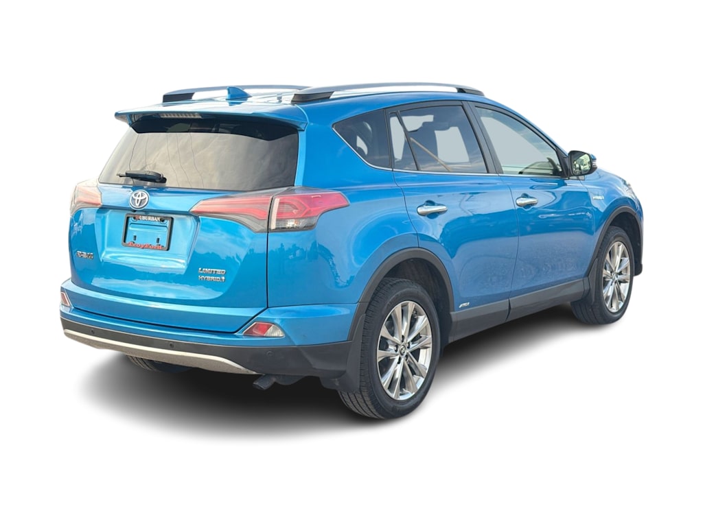 Thumbnail: 2017 Toyota RAV4 - 21