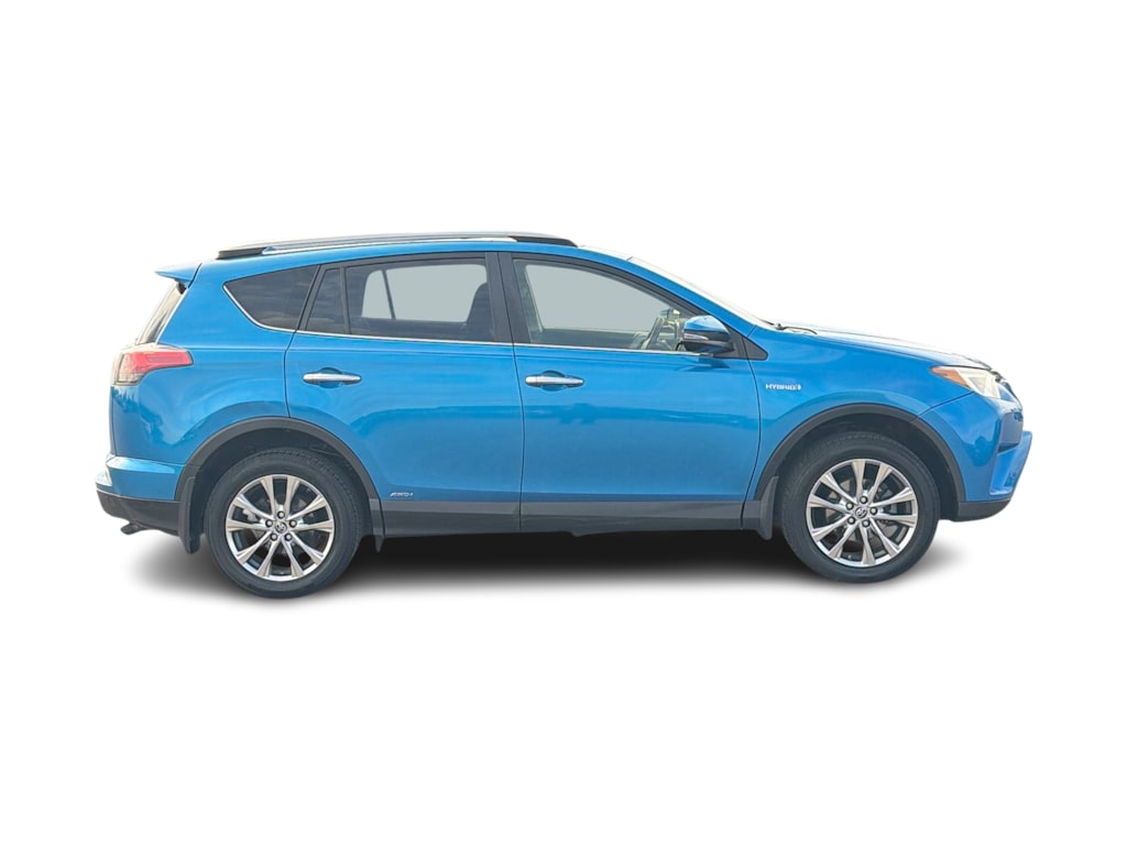 Thumbnail: 2017 Toyota RAV4 - 22