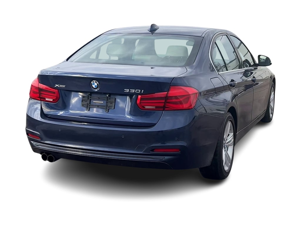 Thumbnail: 2017 BMW 3 Series - 23