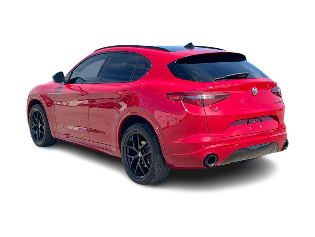 Thumbnail: 2020 Alfa Romeo Stelvio - 4