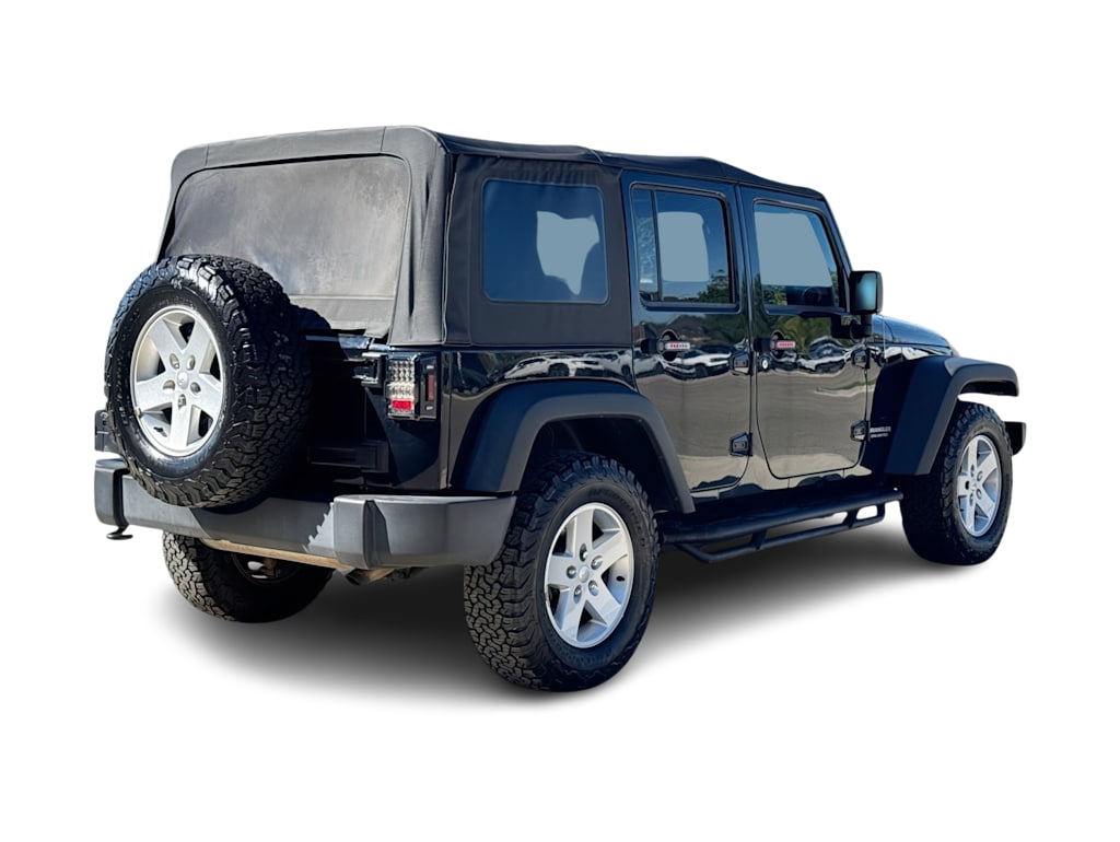 Thumbnail: 2017 Jeep Wrangler - 18