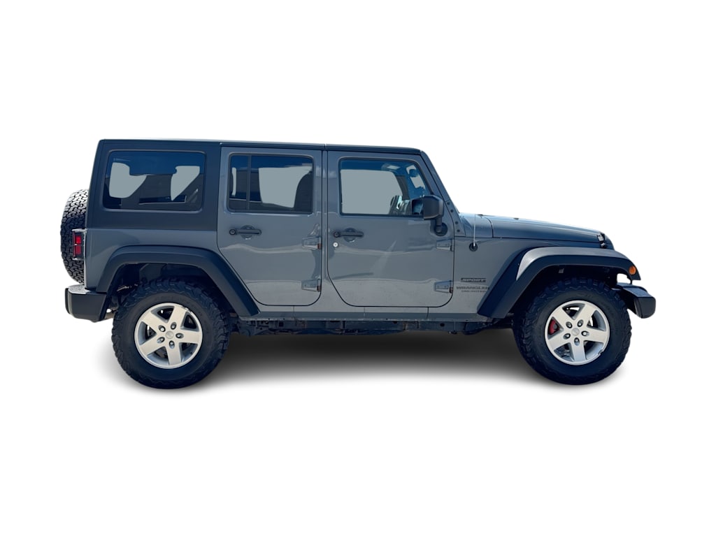 Thumbnail: 2015 Jeep Wrangler - 19