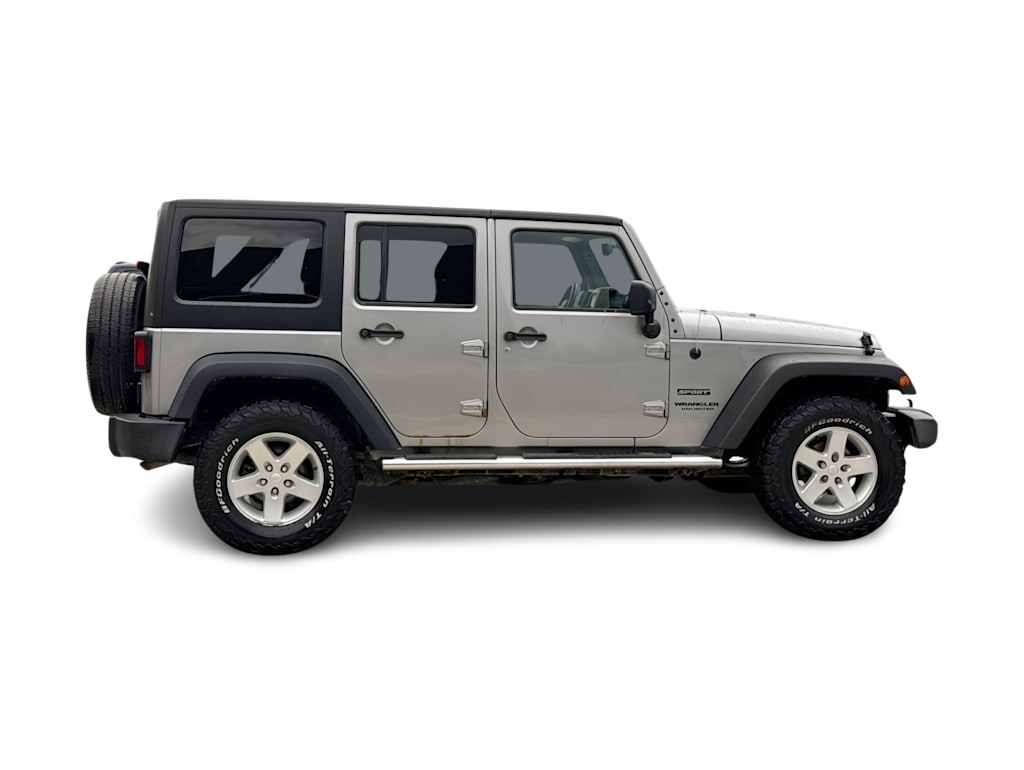 Thumbnail: 2016 Jeep Wrangler - 11