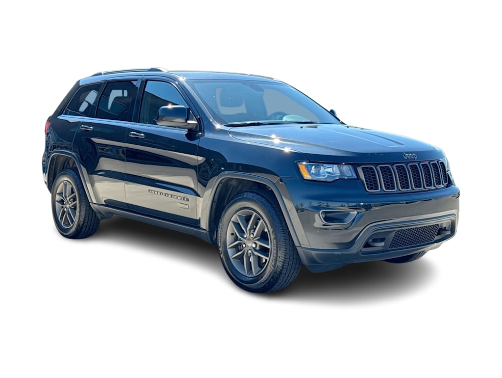 Thumbnail: 2016 Jeep Grand Cherokee - 22