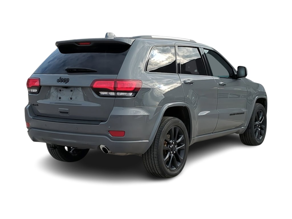 Thumbnail: 2021 Jeep Grand Cherokee - 21