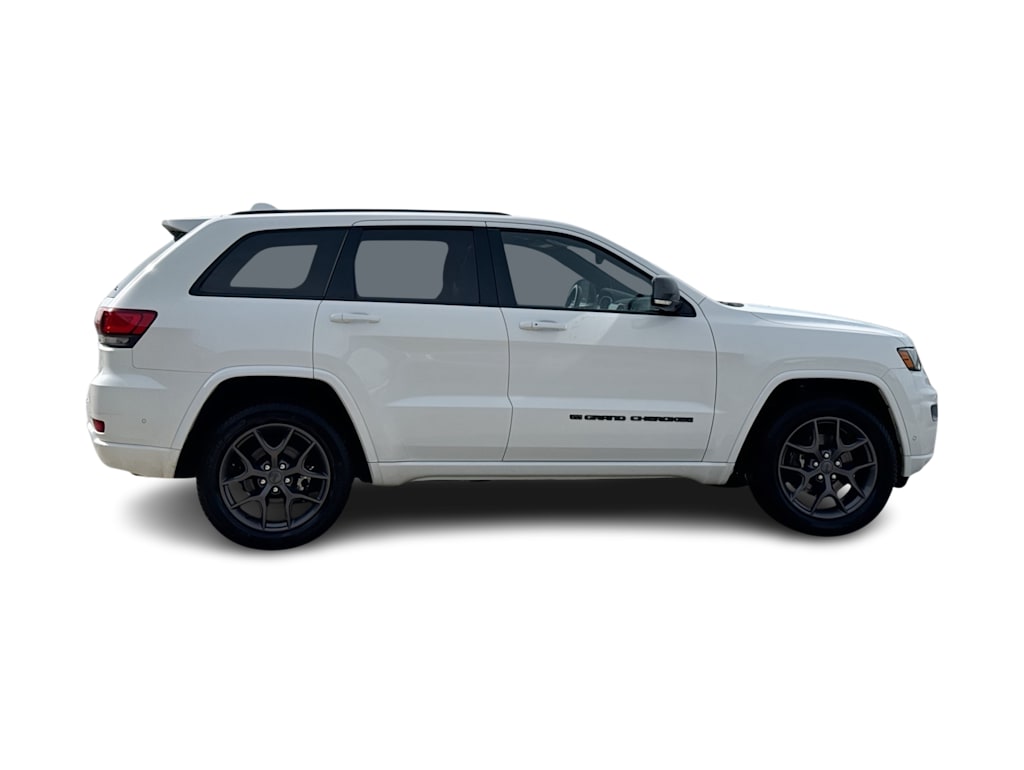 Thumbnail: 2021 Jeep Grand Cherokee - 21