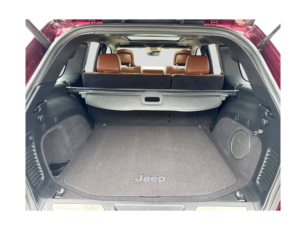 Thumbnail: 2017 Jeep Grand Cherokee - 16