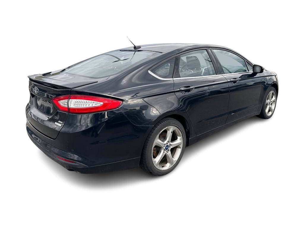 Thumbnail: 2014 Ford Fusion - 18