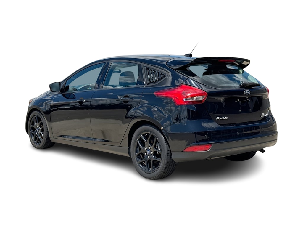 Thumbnail: 2016 Ford Focus - 4