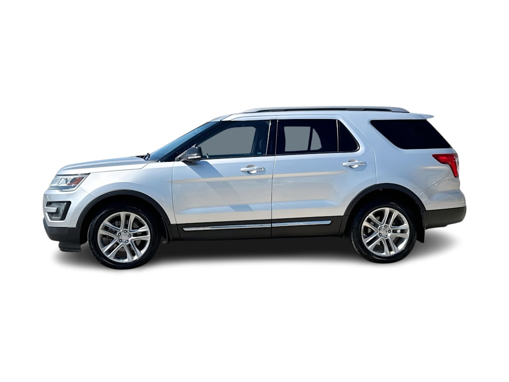 Thumbnail: 2016 Ford Explorer - 3