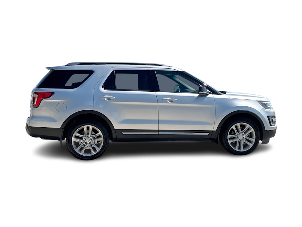 Thumbnail: 2016 Ford Explorer - 20
