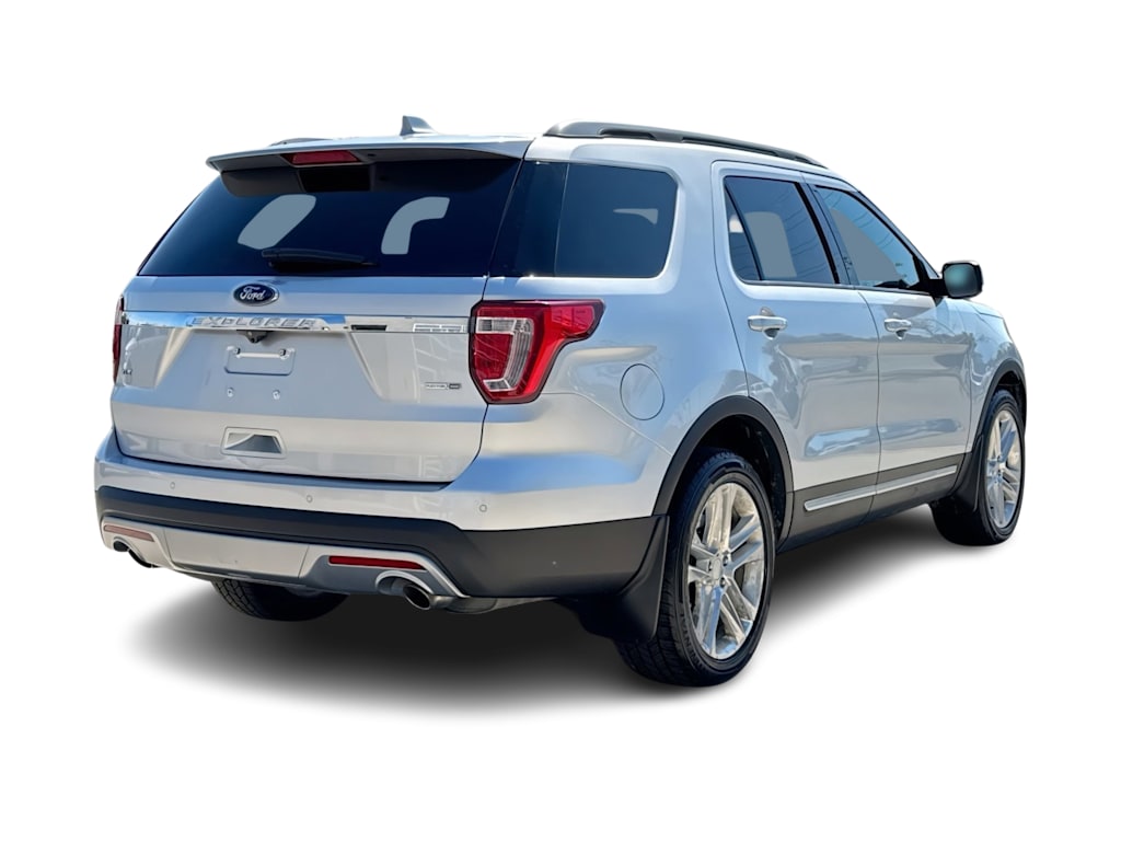Thumbnail: 2016 Ford Explorer - 19