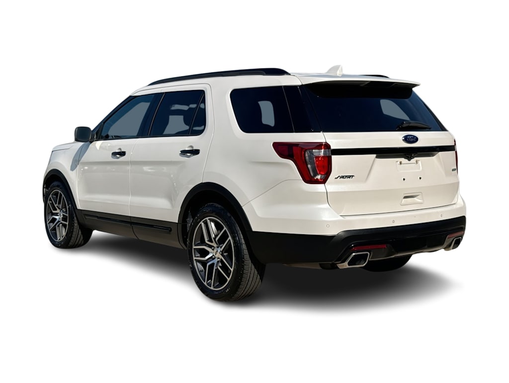 Thumbnail: 2016 Ford Explorer - 4