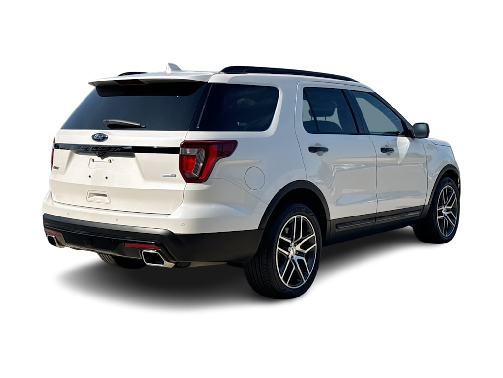 Thumbnail: 2016 Ford Explorer - 19