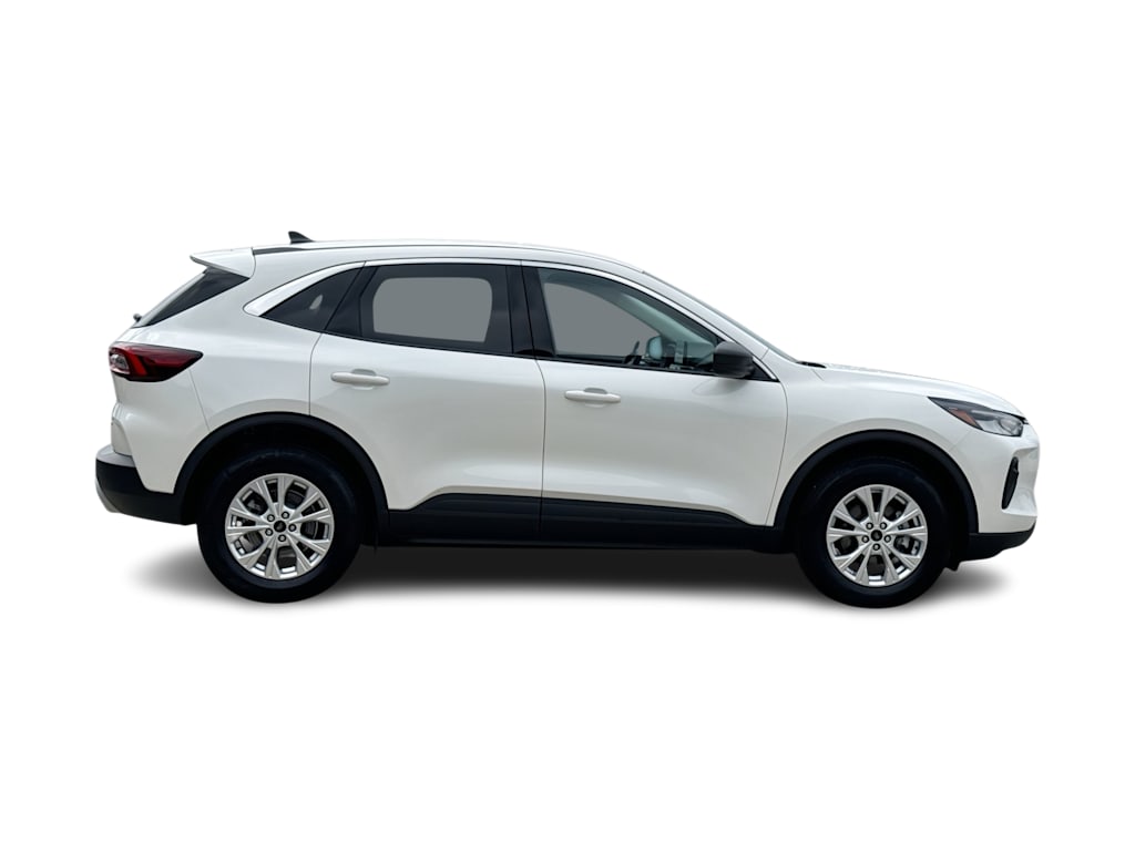 Thumbnail: 2023 Ford Escape - 20
