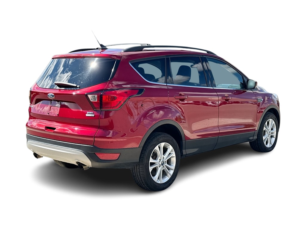 Thumbnail: 2019 Ford Escape - 20