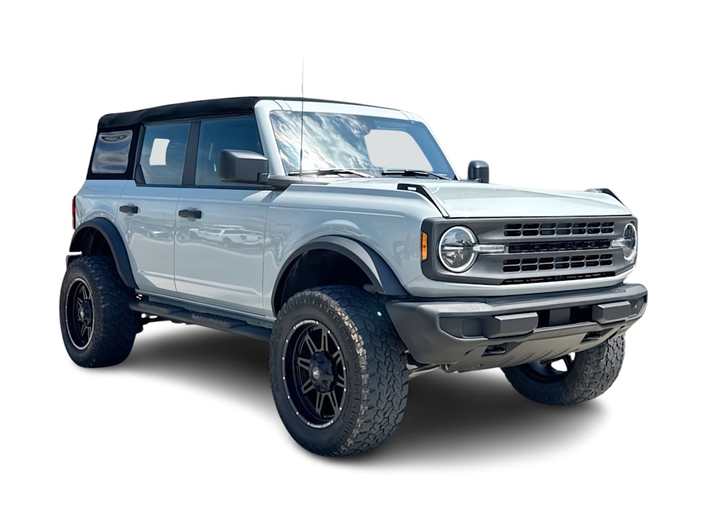 Thumbnail: 2023 Ford Bronco - 22