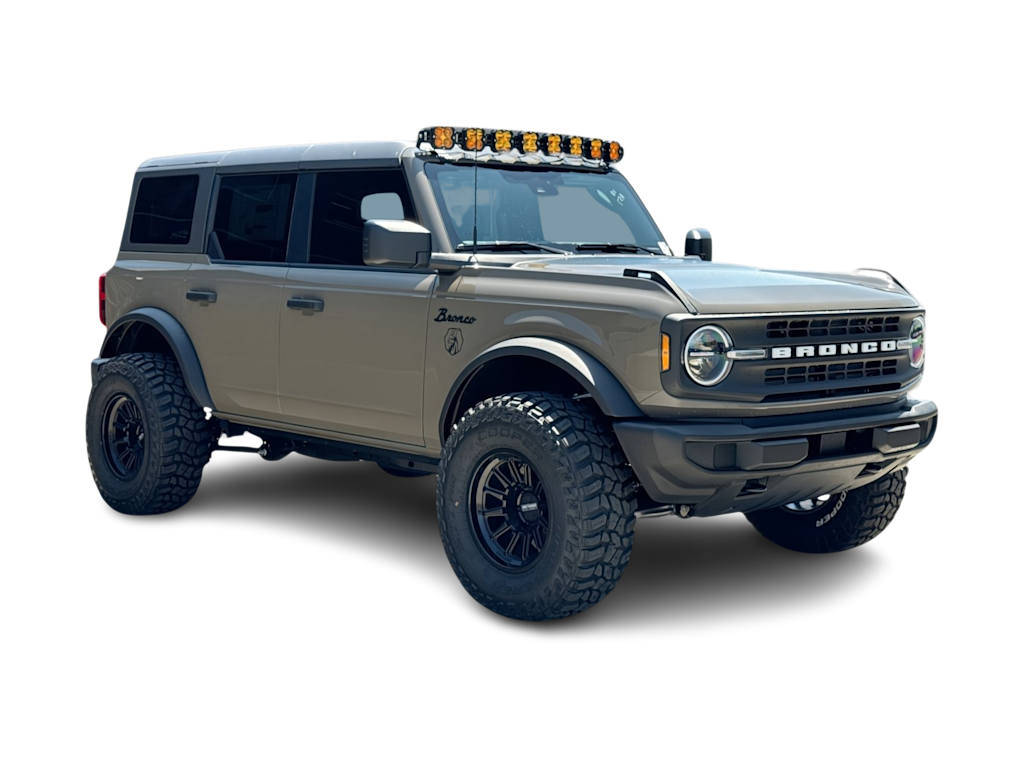 Thumbnail: 2026 Ford Bronco - 21