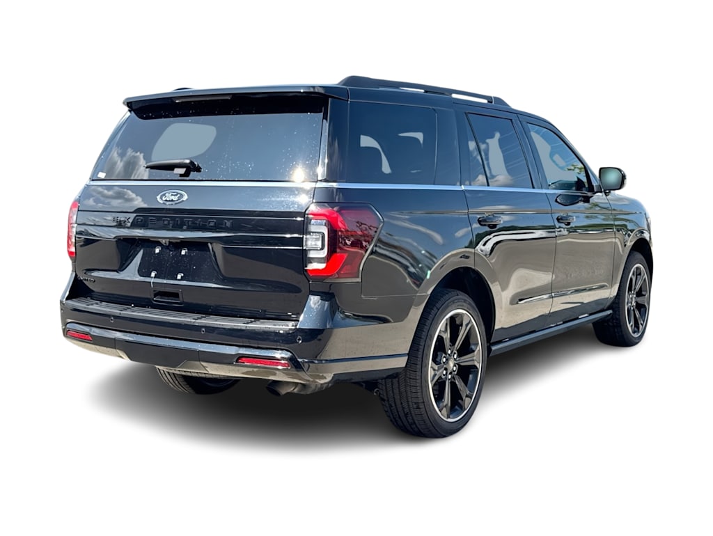 Thumbnail: 2023 Ford Expedition - 18