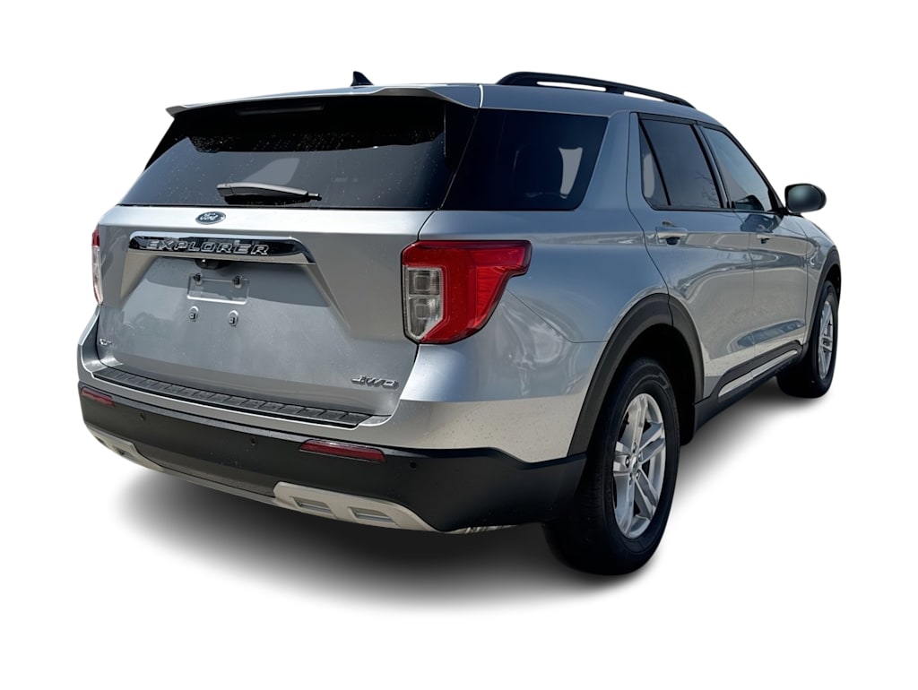 Thumbnail: 2023 Ford Explorer - 8