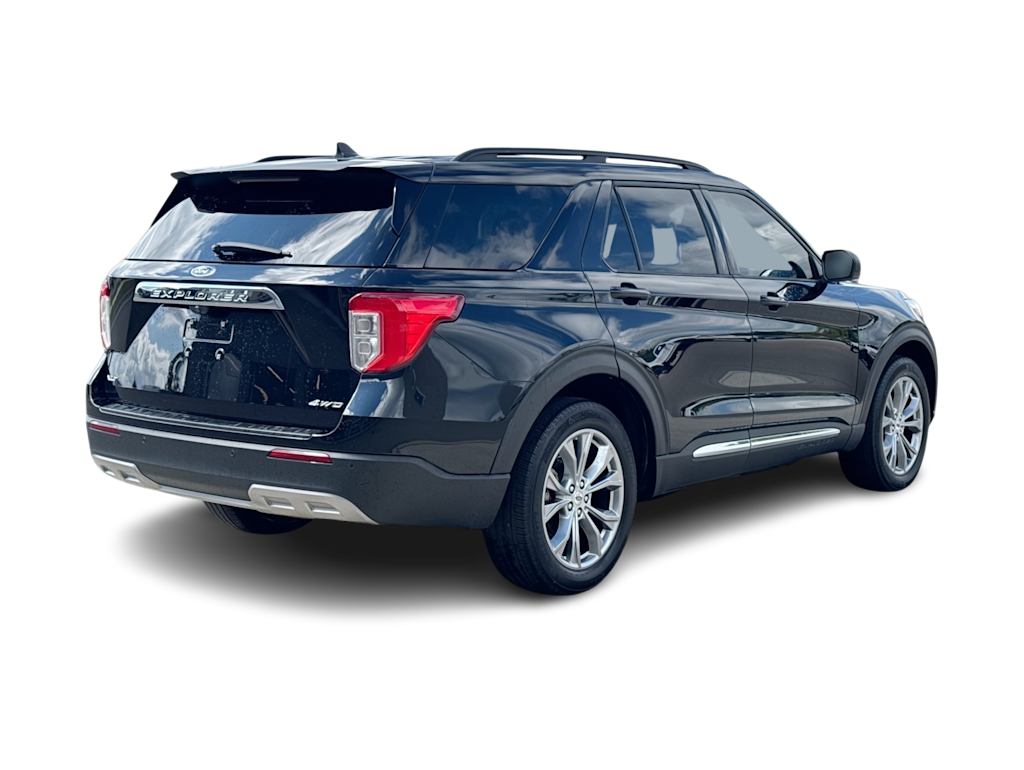 Thumbnail: 2022 Ford Explorer - 20