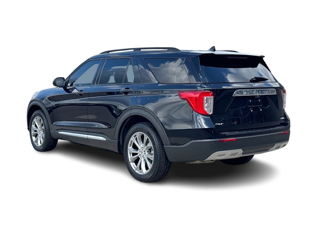 Thumbnail: 2022 Ford Explorer - 4