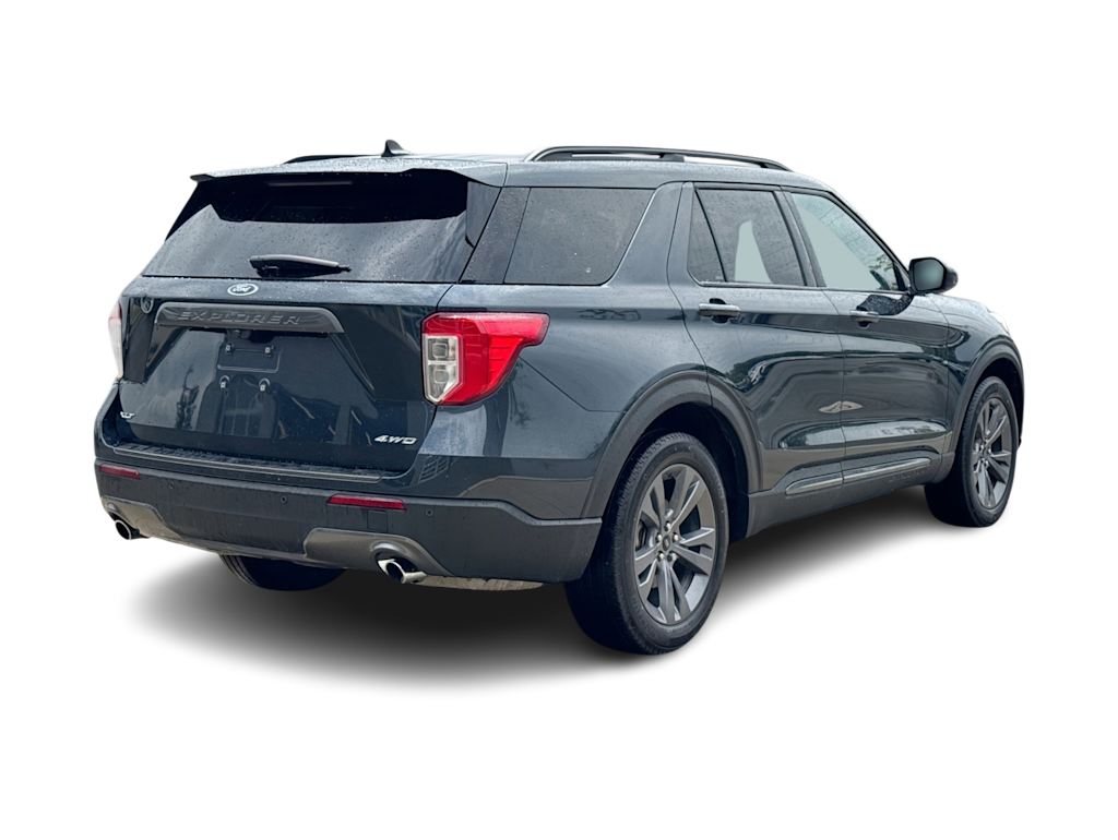 Thumbnail: 2022 Ford Explorer - 11