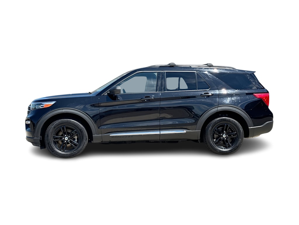 Thumbnail: 2022 Ford Explorer - 3