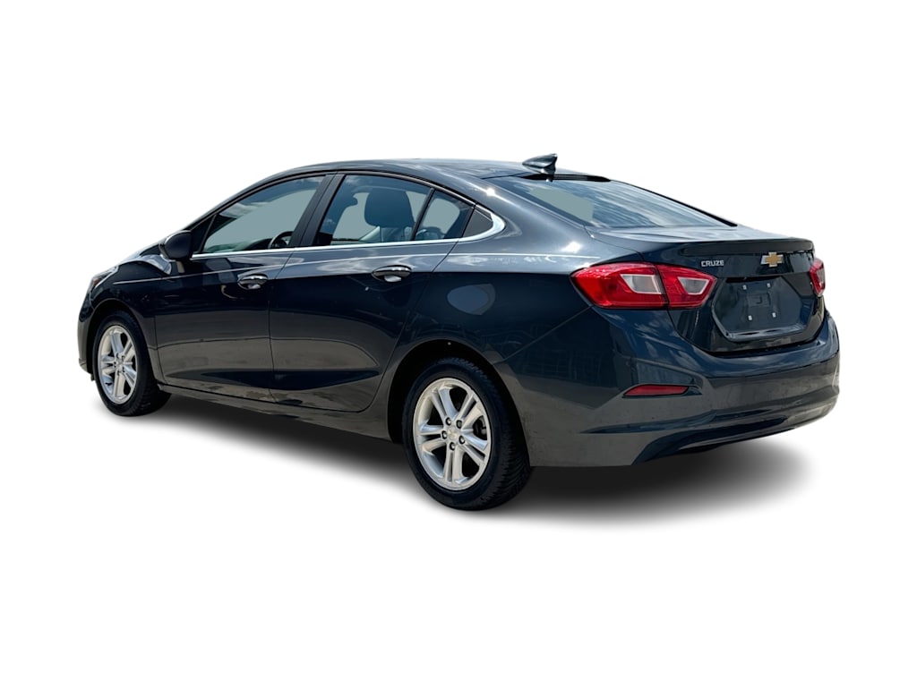 Thumbnail: 2018 Chevrolet Cruze - 4